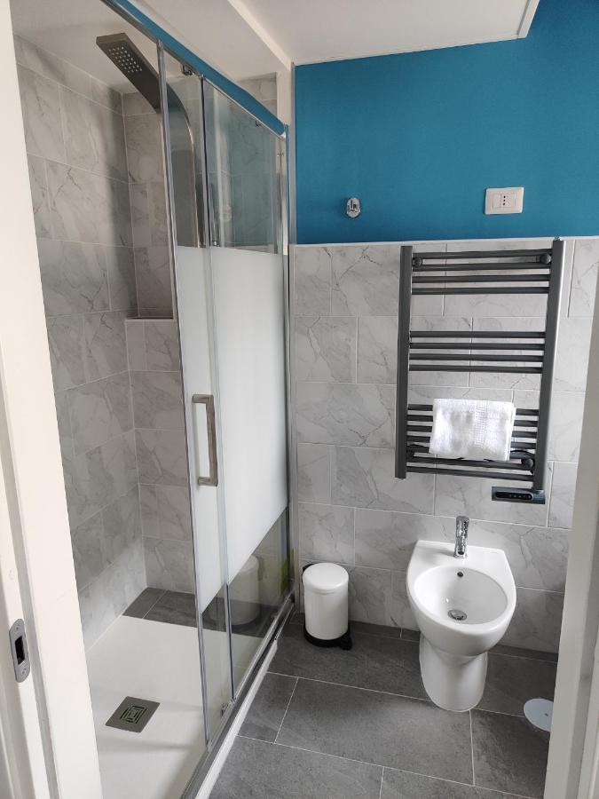 B&B Libra Rooms & Suite Салерно Экстерьер фото