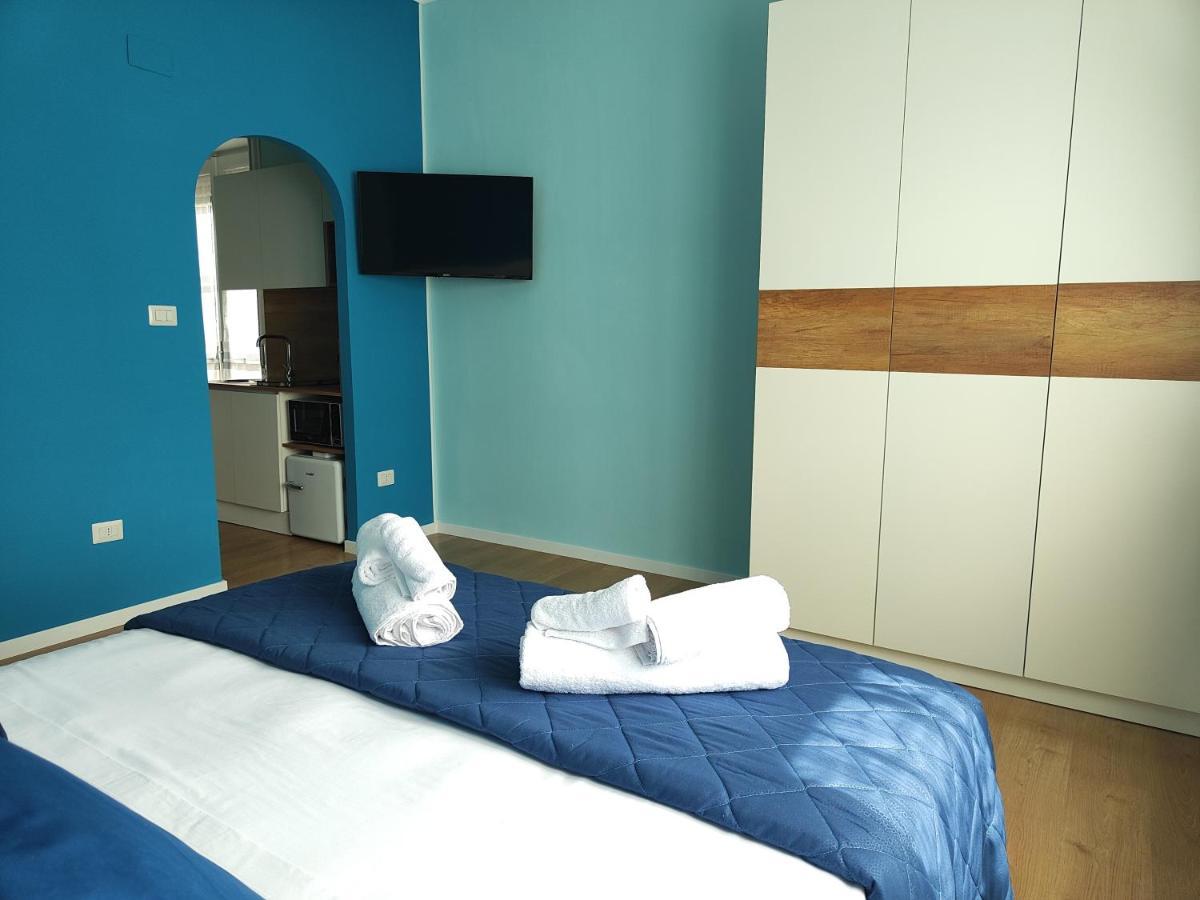 B&B Libra Rooms & Suite Салерно Экстерьер фото
