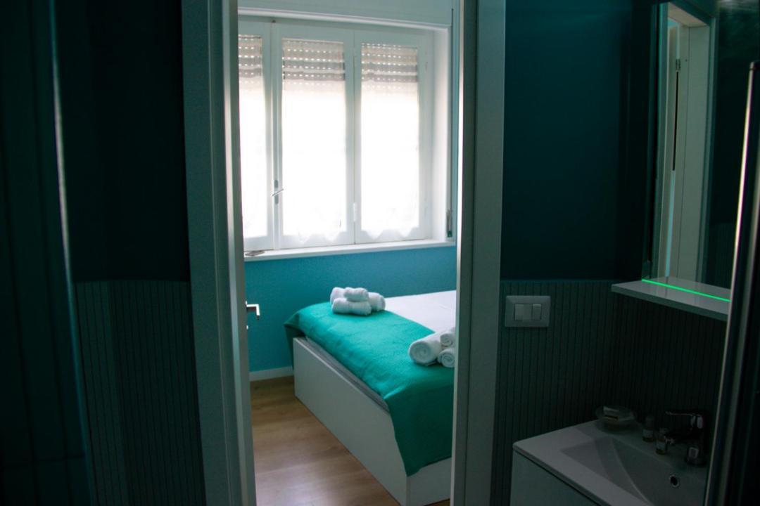 B&B Libra Rooms & Suite Салерно Экстерьер фото
